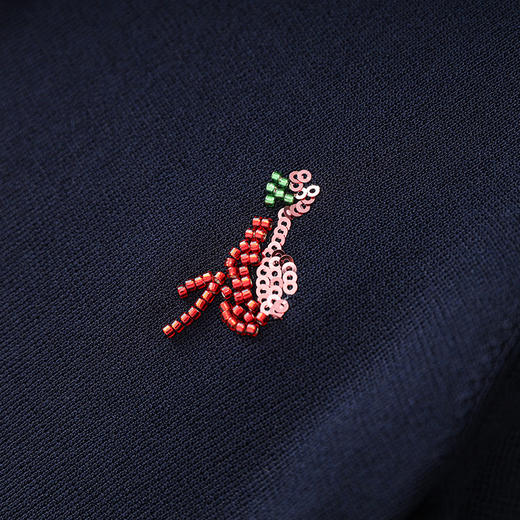 「高货wl」全新升级【铂金会员220/天猫299/差价79】(05735)洛诗琳精致独特法式翻领上衣2025夏季重工刺绣短袖针织衫 商品图3