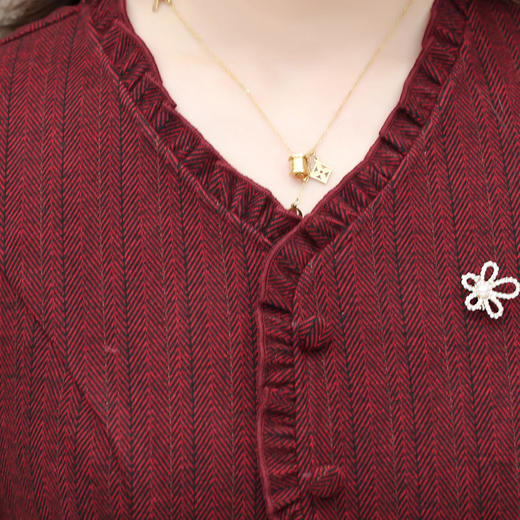 QYM 54A2509-Y假两件连衣裙木耳边拼结V领中长款裙 商品图3