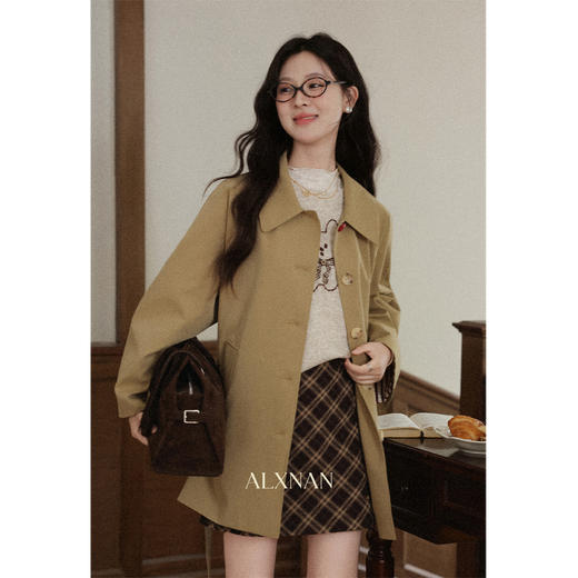 鹿向南「温柔小熊梦」杏色圆领长袖T恤早秋新款百搭宽松上衣女装 商品图2