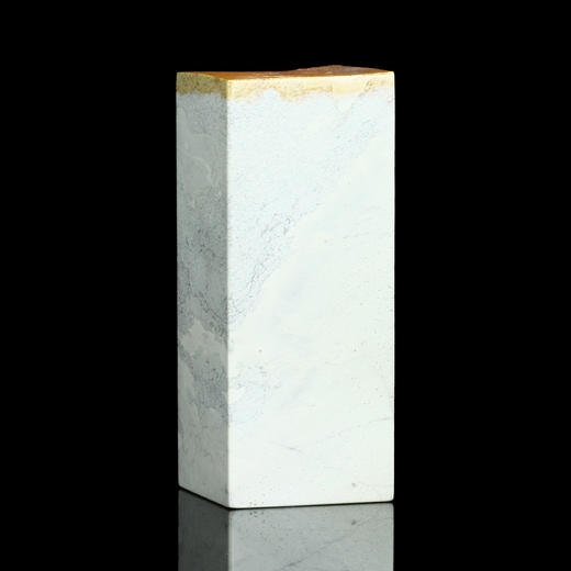 孤品017108-青田新矿带皮方章-4.5*4.5*11.3cm 商品图1