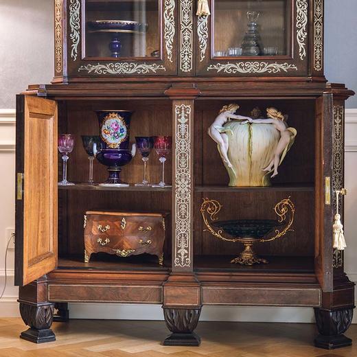 独角鹿西洋古董法国出品卷叶纹及胜利旗帜主题布勒镶嵌装饰南锡世博会奖牌实木玻璃展示柜 商品图5