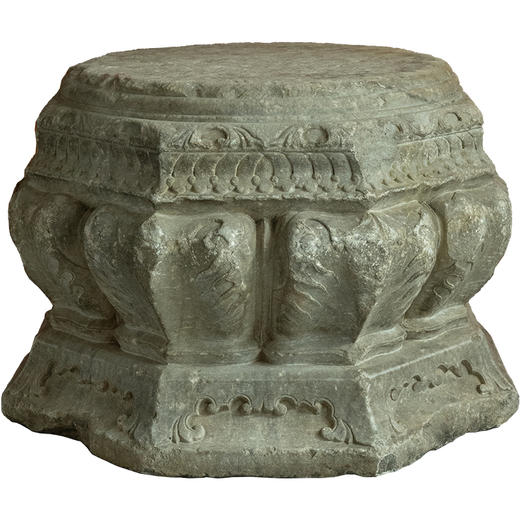 清乾隆	汉白玉雕莲瓣如意纹八角柱础 商品图5