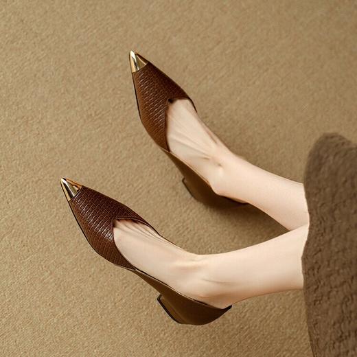 【预售5天】头层羊皮防撞铁头气质通勤工作鞋低跟时装鞋DB&M5991 商品图4