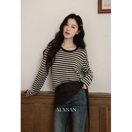 鹿向南「秋枫碎影」条纹长袖圆领针织衫早秋新款气质通勤上衣女装 商品图3