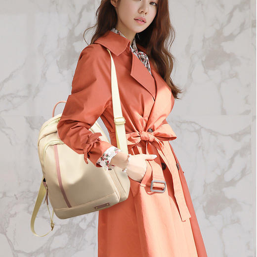 【开学季🔥简约时尚双肩包】科学容量内外兼优，多功能口袋设计，让包包更整洁有序，休闲中学生书包简约时尚背包跨境款女包双肩包QQ 商品图0