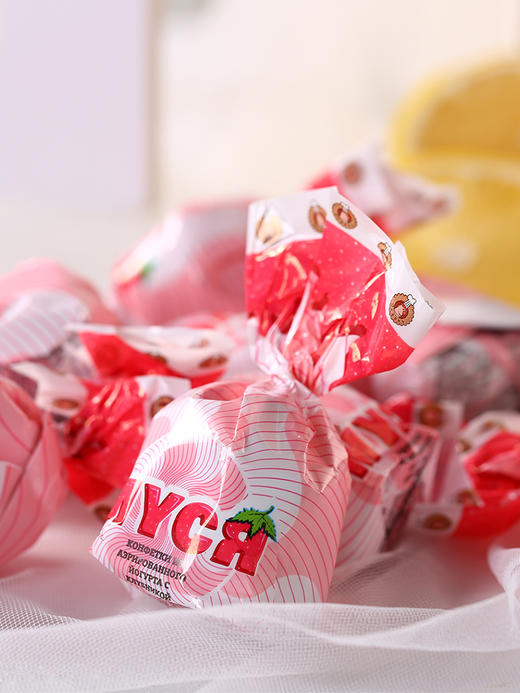 【中欧班列精选】俄罗斯酸奶糖 原装进口俄小淼草莓酸奶糖 500g/袋WWJ 商品图12