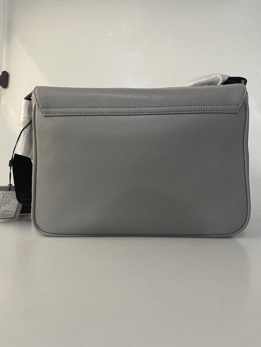 【现货超惠秒】Emporio Armani  男士 真皮防风雨 翻盖单肩包 10164 商品图3