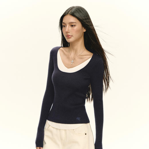 Ariseism 美式复古假两件v长袖领毛衣女秋季新款修身上衣 商品图3