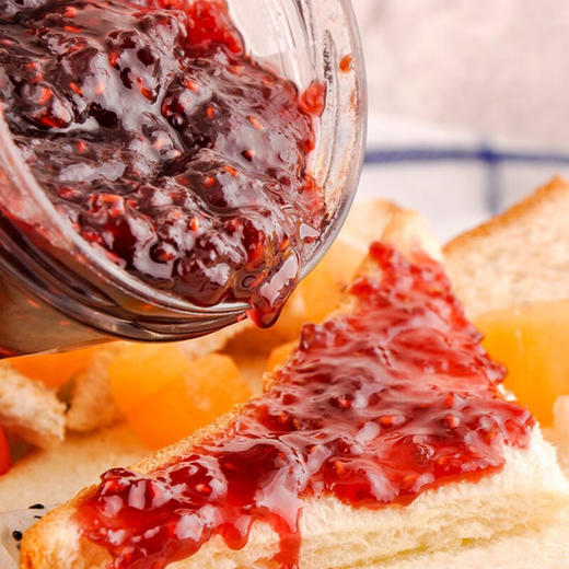 【中欧班列精选2瓶】法国果酱  bonne maman 蓓妮妈妈 树莓/杏果酸奶抹面包果肉酱  225g/瓶  BJYJ 商品图8