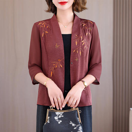 KQL 422H2838早秋新款短外套气质妈妈小西装休闲上衣 商品图4