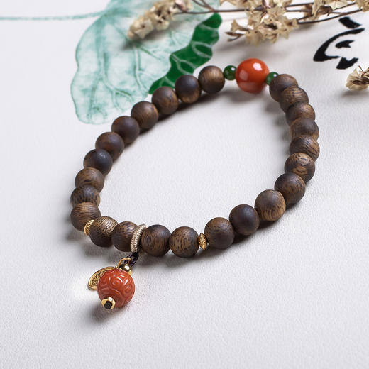 xy0532沉香+南红回纹珠提溜手串 商品图2