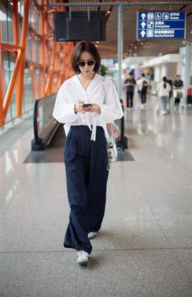 王珞丹同款MAX高端线软牛仔阔腿牛仔裤