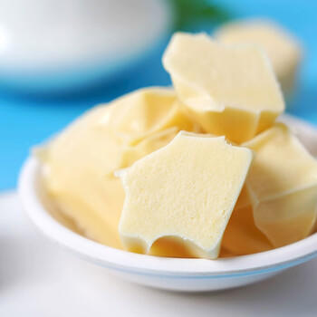 乳中情鲜奶疙瘩 原味520g 内蒙奶酪 儿童休闲零食大礼包 同学礼袋 /休闲食品 /奶制品零食 /奶疙瘩 商品图1