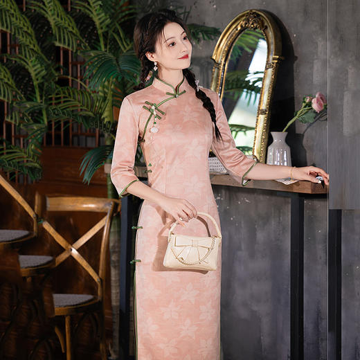 SC21849粉色国风中长款改良旗袍2025新款年轻款女中式复古修身中长袖春秋 商品图0