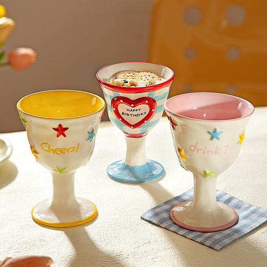 摩登主妇高脚马克杯生日礼物甜品杯情侣杯子陶瓷杯家用水杯果汁杯 商品图0