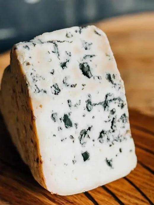 【中欧班列精选】丹麦进口贝斯隆玛门/德宝蓝纹干酪100g 商品图6