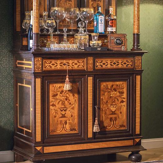 独角鹿西洋古董法国出品路易十六风格实木精雕装饰美惠三女神及古器花卉主题细木镶嵌边柜 商品图3