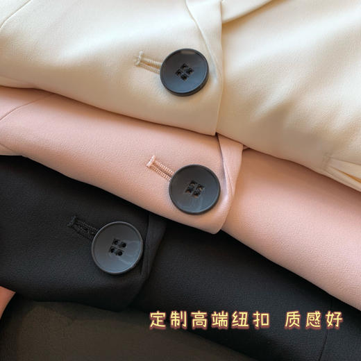 ♥️清！！原价179醋酸外套❗️清79❗️断色断码严重！西装控最爱🌷高阶通勤❗️时髦褶艺七分袖西装！  ✅立体剪裁，收腰的设计，显瘦不会紧绷，匠心品质！春夏西装刚好适合过渡期！ 商品图7