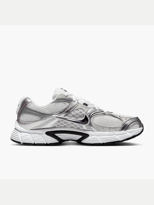 NIKE耐克 V5 RNR男子运动休闲鞋 HJ5228-104 商品图1