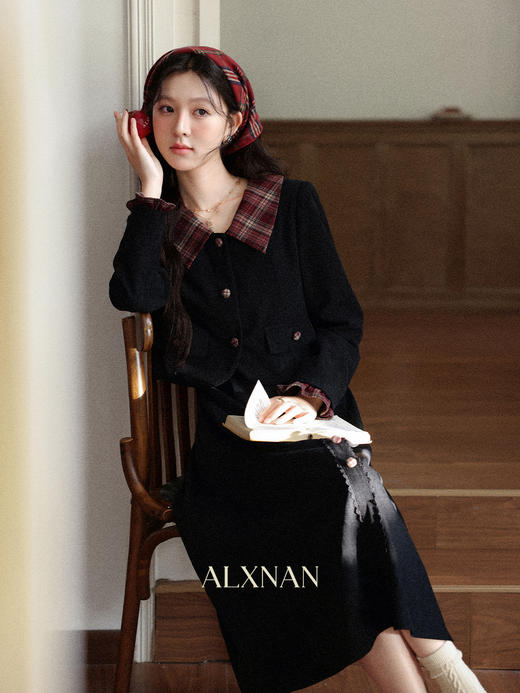 鹿向南「繁星格调」法式黑色无袖背心连衣裙女秋新款高级感吊带裙 商品图4