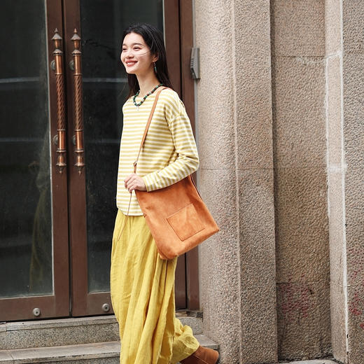 绽放旅行女装126朵/棉针织条纹一字领长袖内搭打底衫T恤女秋新款 商品图3