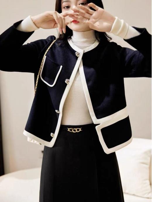 【高端系列】2088款90%超细羊毛➕10%山羊绒短款小香风双面尼大衣-喜出 商品图4