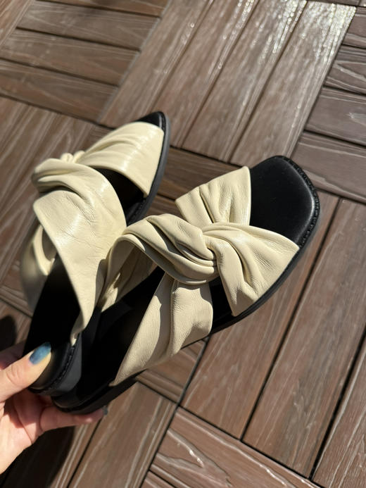 原价不少于399 全部进口原版羊皮 柔滑细腻亲肤 TR高端交叉拖鞋 准码选肥脚无惧 商品图14