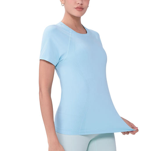 跃牌（呗咪纷纷系列）时尚透气速干轻薄裸感修身显瘦跑步健身户外女款运动t恤短袖DX6405 商品图4