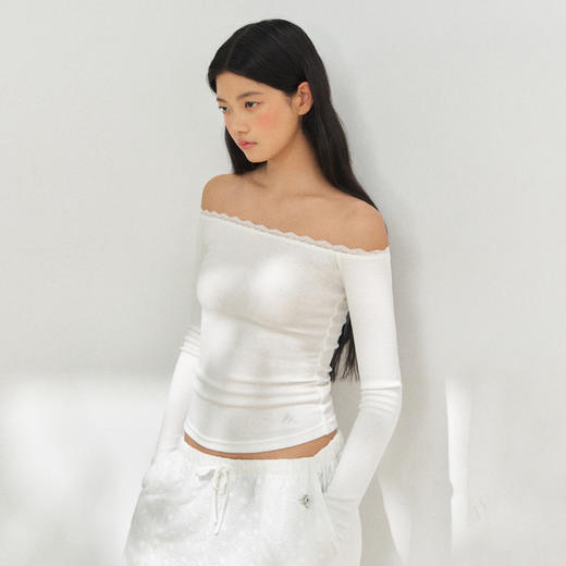 Ariseism 美式复古3色一字肩蕾丝边长袖t恤女秋季新款修身上衣 商品图3