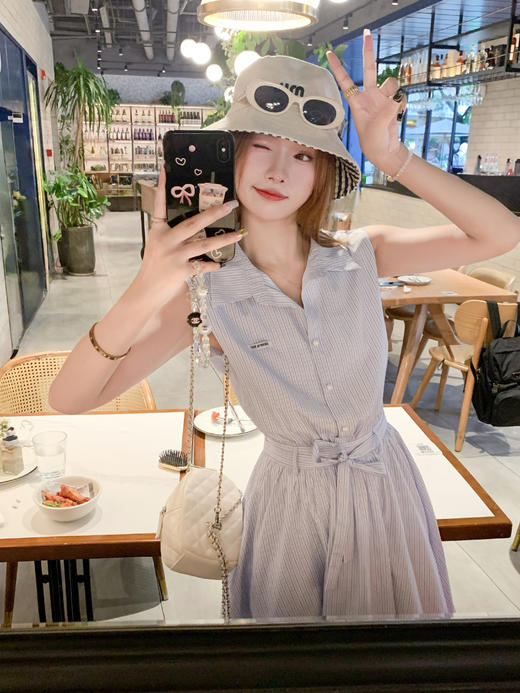 【折后再享2件88折】现货秒杀！最后一波 ！！简约百搭polo领条纹无袖连衣裙 日常219.99 立减90 秒杀129.99！ 商品图9