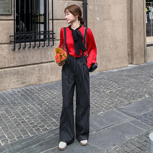 HRSNX30222025秋装新款穿着显材优雅气质背带裤两件套新款设计感 商品图0