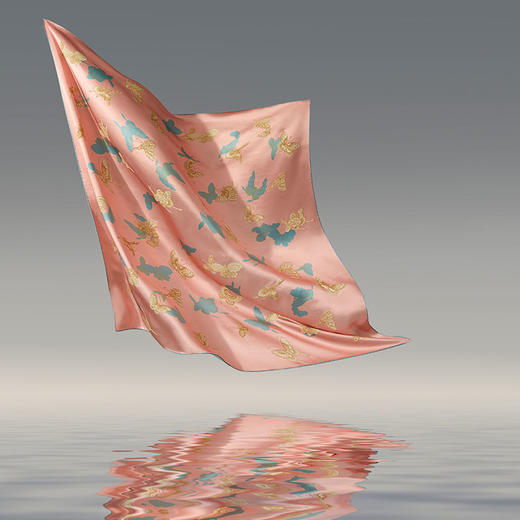 凤凰之家“百蝶谱”103厘米双面印花大方巾 商品图7