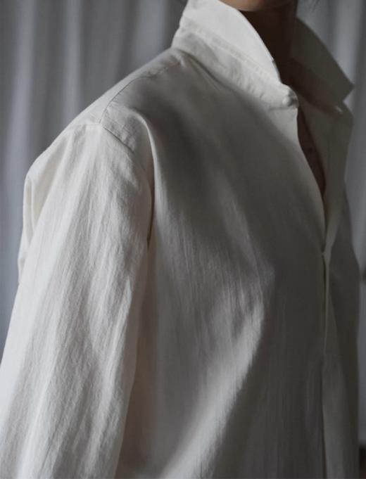 Jai 阴天灰蓝色/奶油白/沙色丹吉尔衬衫 商品图5