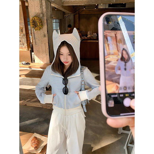 <曾小咸推荐>3.28现货秒杀 ！微信超特价！条纹连帽卫衣 日常189.99 立减100 秒杀89.99！！ 商品图1