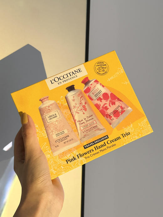 这次带来【欧舒丹护手霜礼盒】一次性拥有3款护手霜，每一款都超好闻
都是新版本❗️新版本❗️ 商品图0