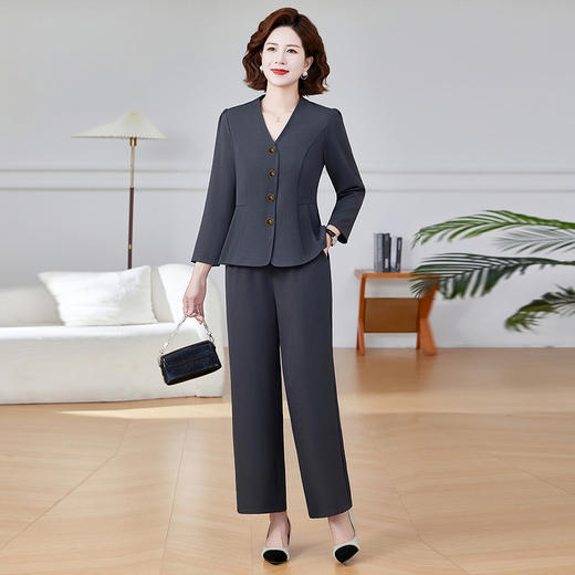 FW 2529妈妈装休闲套装大码宽松 商品图1