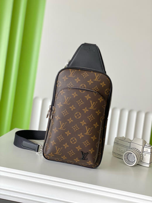 夏季特惠💰780 原单LV M46327 尺寸：20×31×7cm AUENUE NM 老花单肩胸包 变码芯片 商品图0