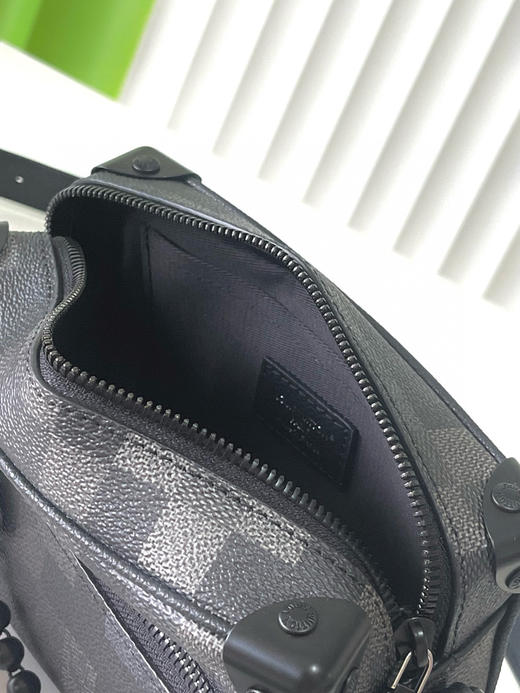 夏季特惠💰880 原单LV M14922 尺寸：18.5×13×8cm SOFT TRUNK 链条盒子包 变码芯片 商品图7