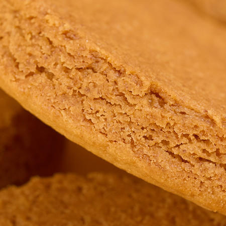 ADOL挚爱礼盒 （黄油薄脆曲奇288g*1罐 +艾许黄油蕾丝曲奇200g*1罐 套餐） 商品图7