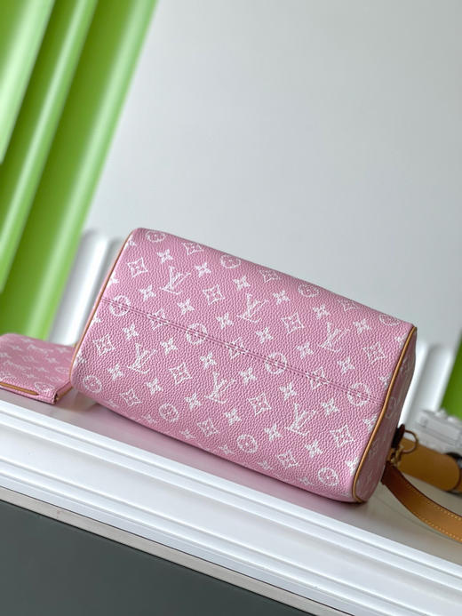 夏季特惠💰1580 原单LV M13914 尺寸：30×21×17cm SPEEDY P9 全皮枕头包 变码芯片 商品图3