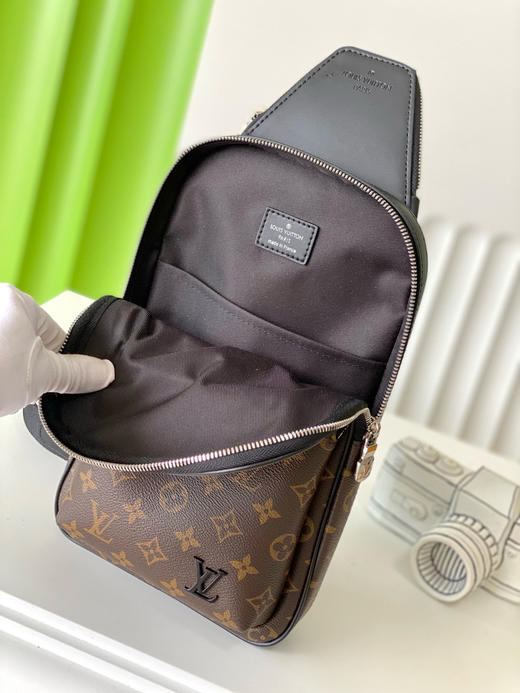 夏季特惠💰780 原单LV M46327 尺寸：20×31×7cm AUENUE NM 老花单肩胸包 变码芯片 商品图7