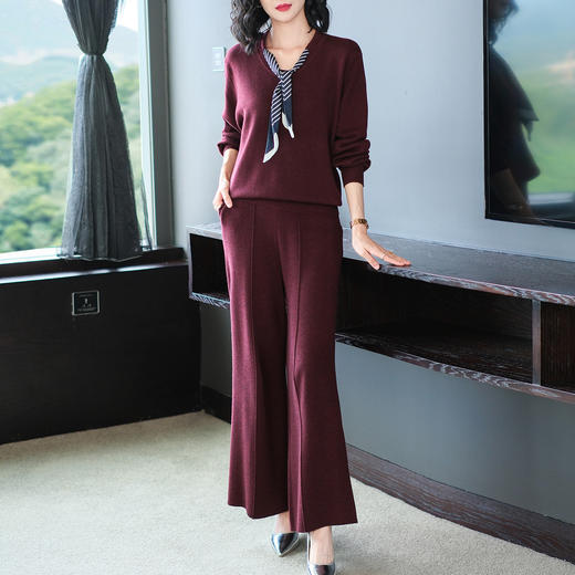 OSL 9318套装时尚洋气宽松上衣阔腿裤针织两套装送丝巾 商品图1