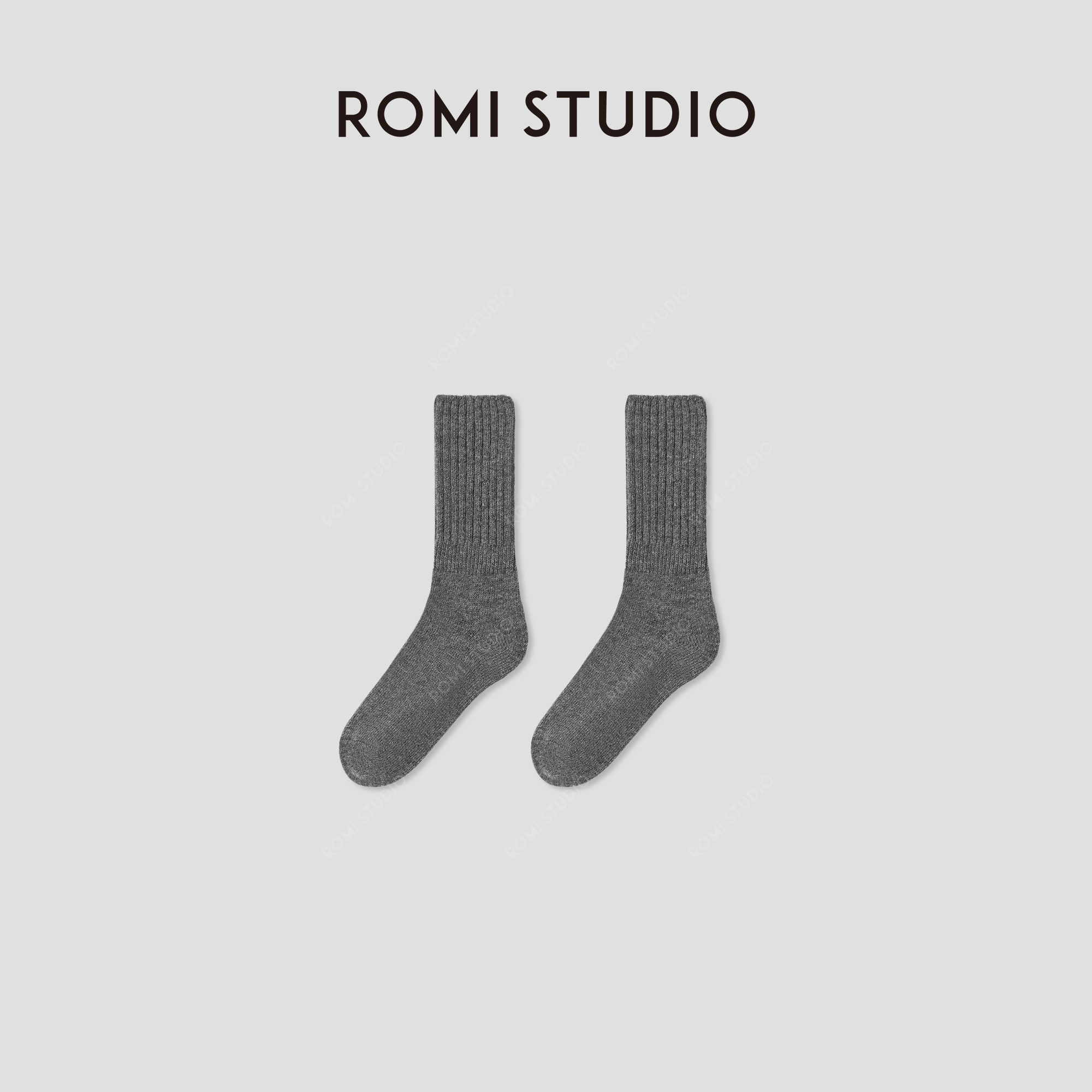 ROMI STUDIO“随手穿”灰色绵羊毛锁温保暖舒适中筒袜子RWCWP33925