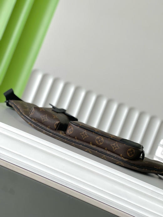 夏季特惠💰780 原单LV M45337 尺寸：50×15.5×4cm CHRISTOPHER 老花腰包 变码芯片 商品图2