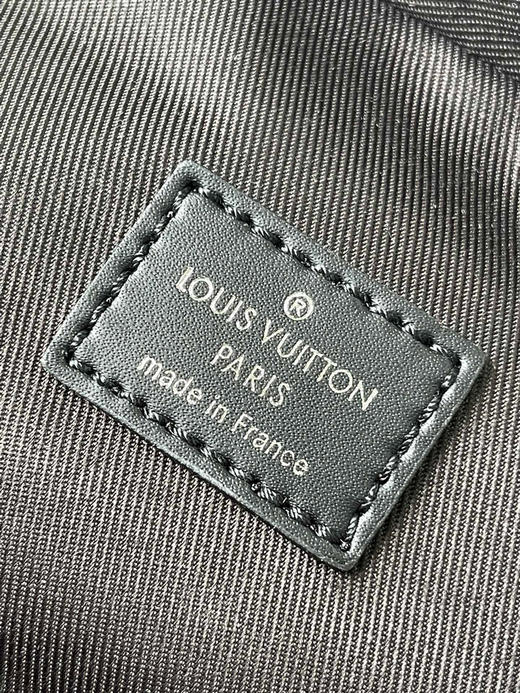 夏季特惠💰800 原单LV N45303 尺寸：20×31×7cm AUENUE NM 全皮单肩胸包 变码芯片 商品图8