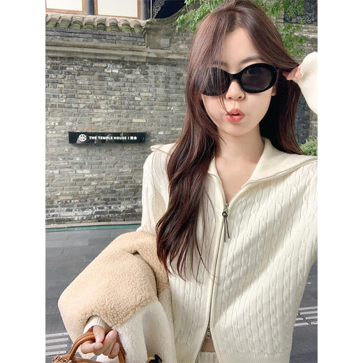 <曾小咸推荐>韩系大翻领麻花双拉链针织开衫女！ 商品图0