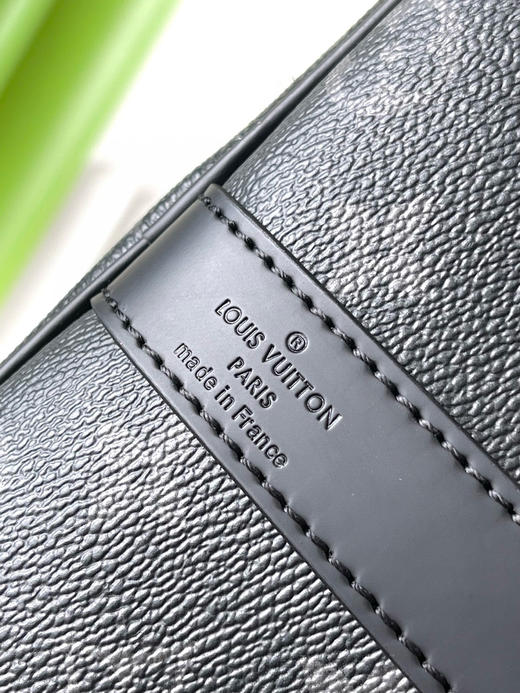 夏季特惠💰1000 原单LV M40605 尺寸：55×31×24cm KEEPALL 黑花旅行袋 变码芯片 商品图7