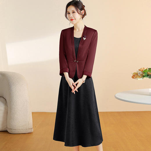 QYM CS25A80-Y时尚套装西装外套气质洋气两件套显瘦连衣裙 商品图1