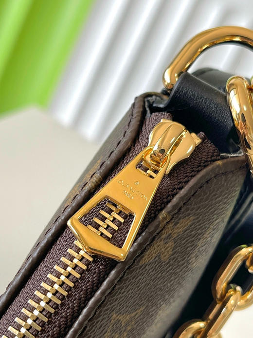 夏季特惠💰780 原单LV M15056 尺寸：28.5×19×5cm COOKIE BB 老花链条包 变码芯片 商品图4