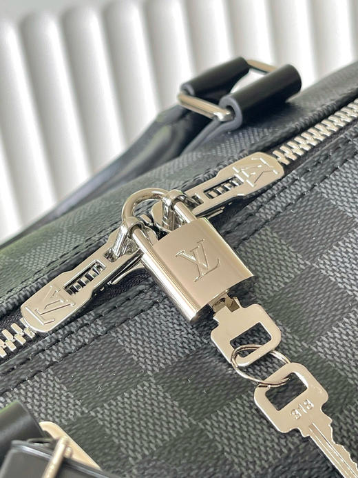 夏季特惠💰950 原单LV N41416 尺寸：50×29×22cm KEEPALL 黑格旅行袋 变码芯片 商品图5